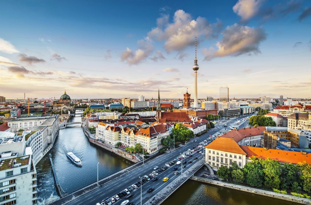Almanya Berlin 12 Ay ESC Projesi